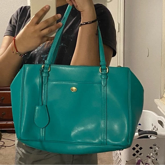 Coach purse - Picture 7 of 7